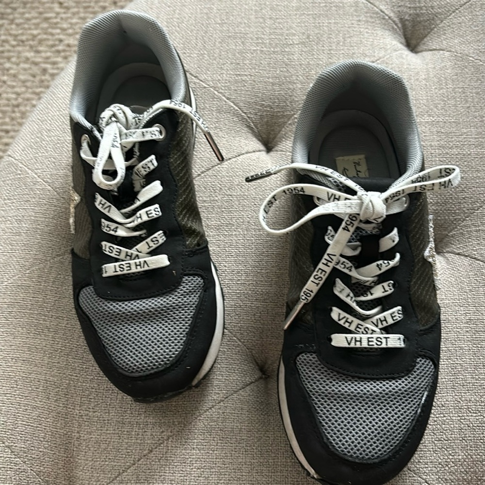 Vintage Havana sneakers